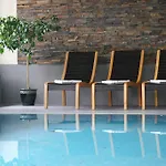 Elbrus & Wellness 호텔 3*