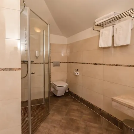 Hotel Elbrus & Wellness Szczyrk