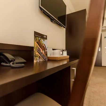 Hotel Elbrus & Wellness 3*