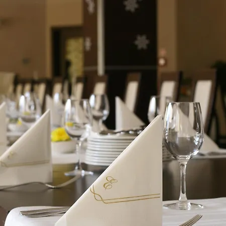 Готель Elbrus & Wellness 3*