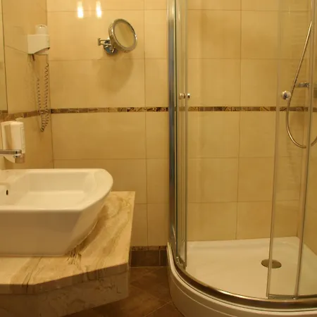 Hotel Elbrus & Wellness