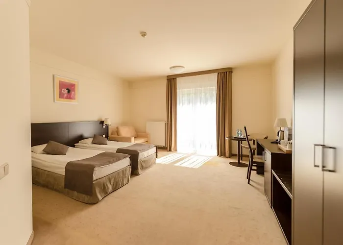 Elbrus & Wellness Hotel