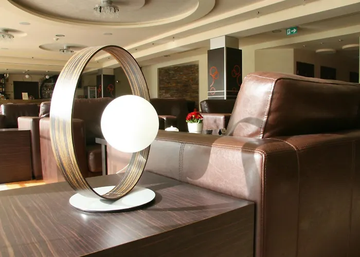 Hotel Elbrus & Wellness 3*