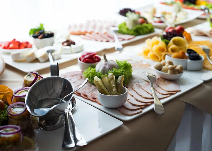 Elbrus & Wellness Hotel 3*