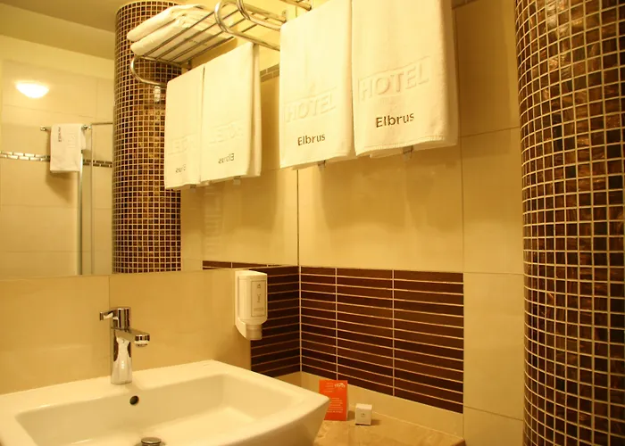 Elbrus & Wellness Hotel