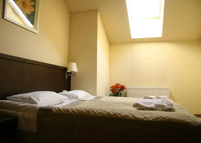 Hotel Elbrus & Wellness 3*